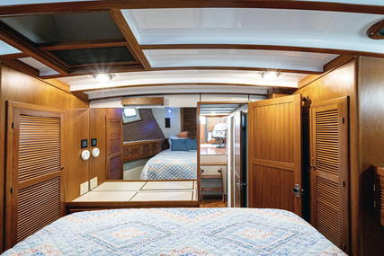 Kadey-Krogen 42 Pilothouse