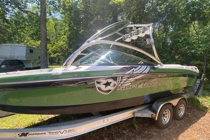 Correct Craft Super Air Nautique 230