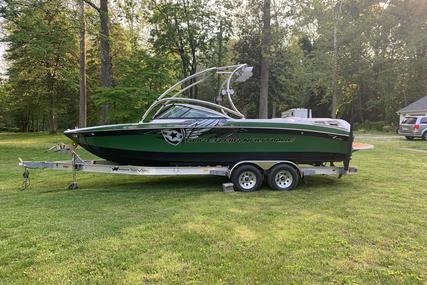 Correct Craft Super Air Nautique 230