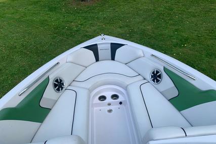 Correct Craft Super Air Nautique 230