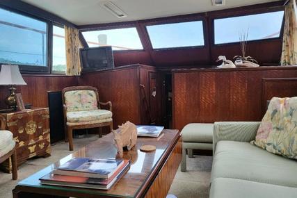 Hatteras 48 Yacht Fish