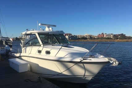 Boston Whaler 31 Conquest