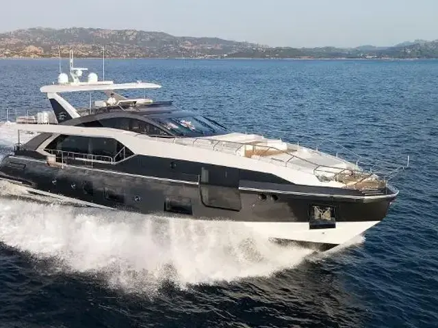 Azimut Grande 27