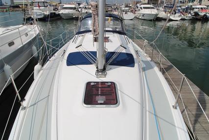 Legend 33 - Bilge keel