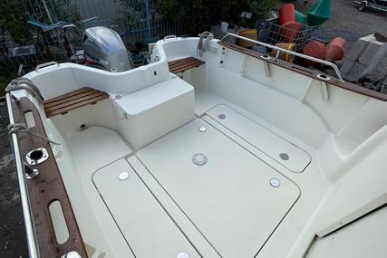 Quicksilver 640 Pilothouse