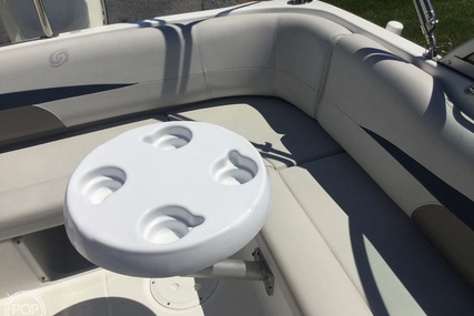 Hurricane SunDeck 187 OB