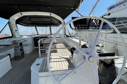 Beneteau Oceanis Yacht 62