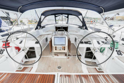 Jeanneau Yachts 57