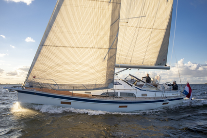 Hallberg Rassy 400