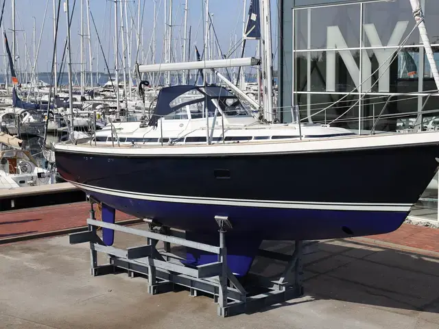 C Yacht 11