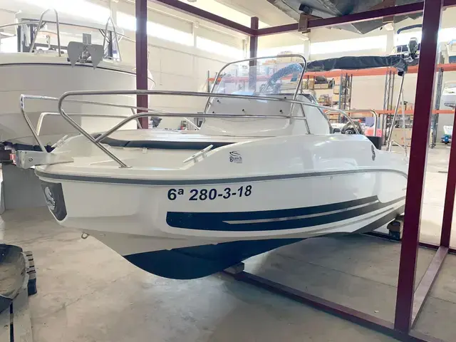 Beneteau Flyer 5.5 Sundeck