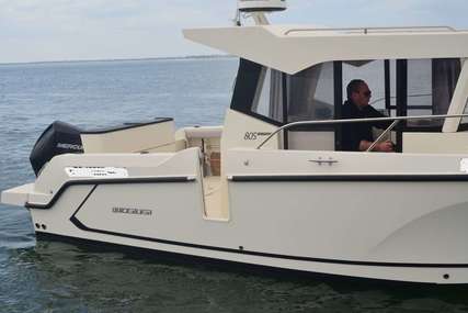 Quicksilver 805 Pilothouse