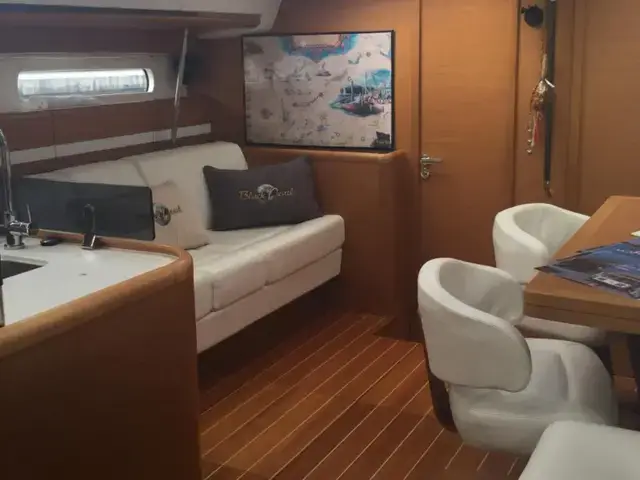 Jeanneau Yachts 57