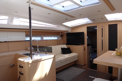 Jeanneau Yachts 58