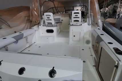 Boston Whaler 305 Conquest