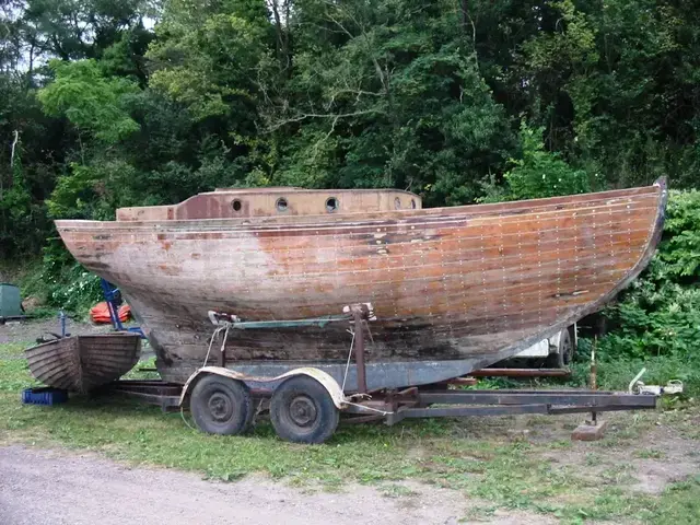 21ft. HARRISON BUTLER MEMORY DESIGN SLOOP