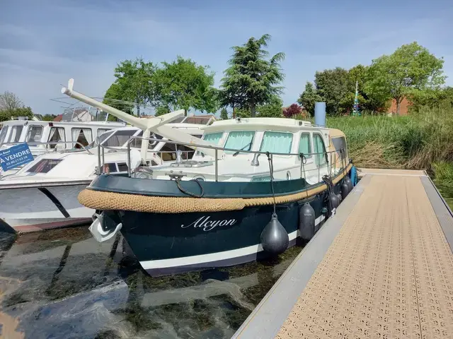 Linssen 32 CLASSIC STURDY AC