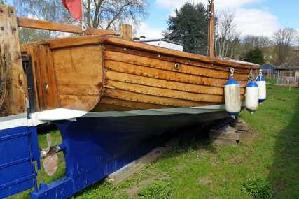 Custom Boats Classic Wooden Clinker