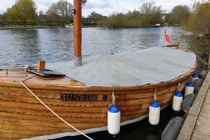 Custom Boats Classic Wooden Clinker