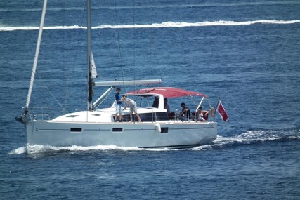 Beneteau Sense 43