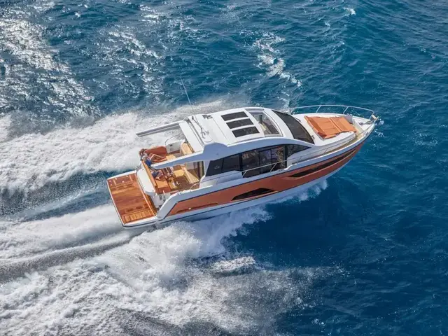 Sealine C430