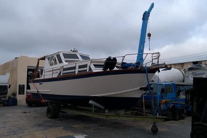 Chris Craft Cavalier 33