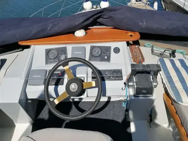 Fairline 43