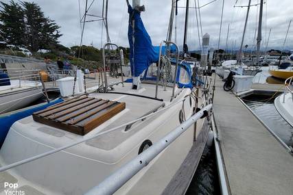 Westsail 28