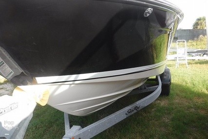 Sea Ray 230 SLX Sport