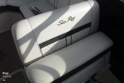 Sea Ray 230 SLX Sport