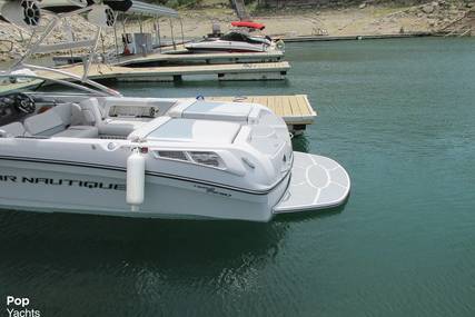 Correct Craft Super Air Nautique 230 Team Edition