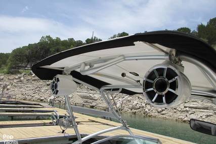 Correct Craft Super Air Nautique 230 Team Edition