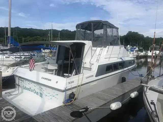 Carver 330 Mariner