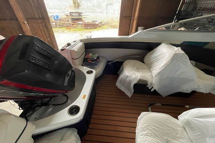 Bayliner 1702ls Capri