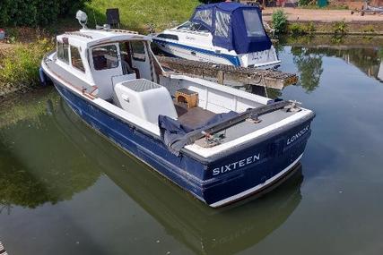 Classic Craft Thames Police Launch