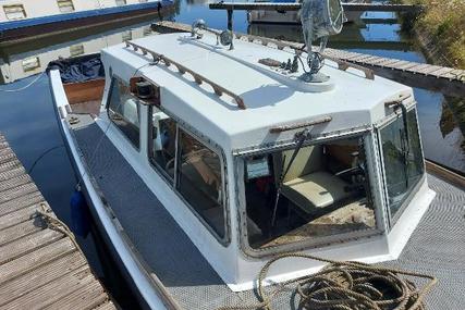 Classic Craft Thames Police Launch