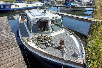 Classic Craft Thames Police Launch