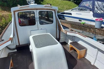 Classic Craft Thames Police Launch