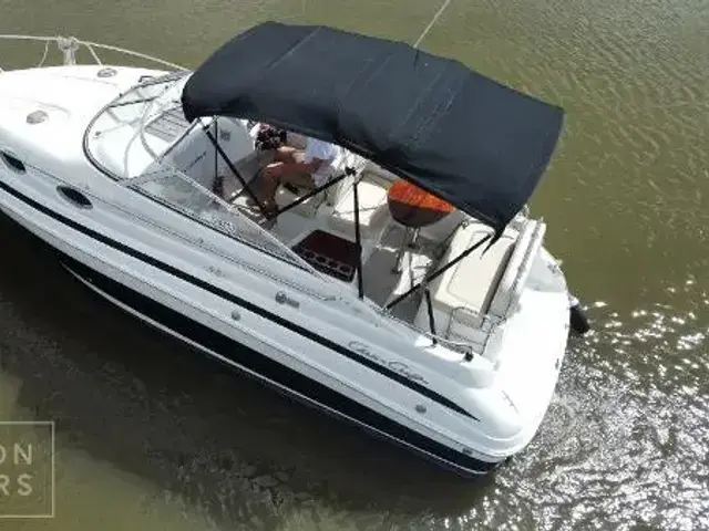 Chris Craft 240 Express Cruiser