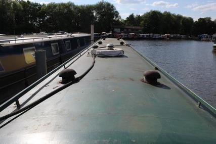 Narrowboat 50' Hallmark Cruiser Stern