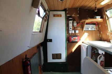 Narrowboat 50' Hallmark Cruiser Stern