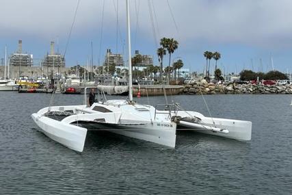 Trimaran Avalon 30