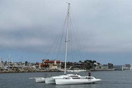 Trimaran Avalon 30