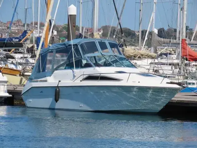 Sea Ray Sundancer 220