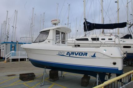 Arvor 20