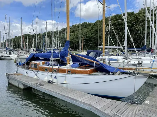 Custom Boats Fred Parker Sloop