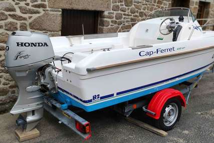 B2 Marine CAP FERRET 450 WA