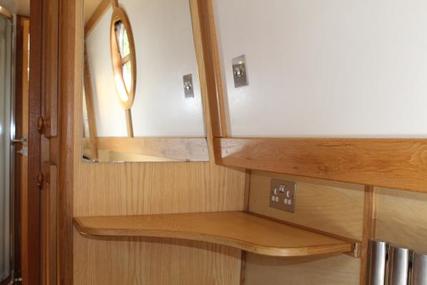 Colecraft - Aqua 69' Semi Cruiser Narrowboat