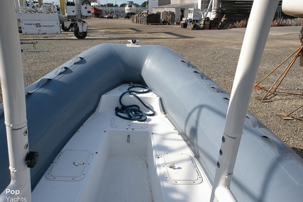 Nautica RIB 22