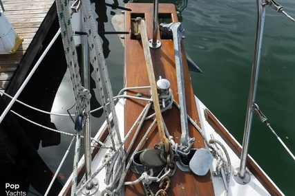 Herreshoff 31 Cat Ketch